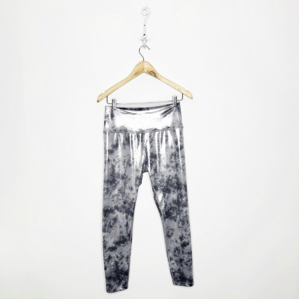 Beyond Yoga Silver and Black Tie-Dye Leggings. Worn once just too big for me
